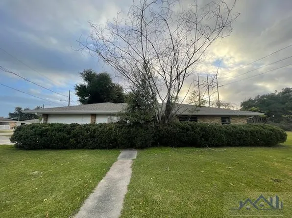 9196 Park Ave, Houma, LA 70363