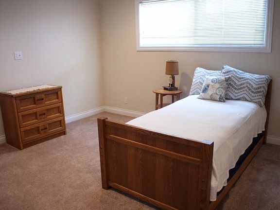Second Bedroom with trundle bed for sleeping two guests.