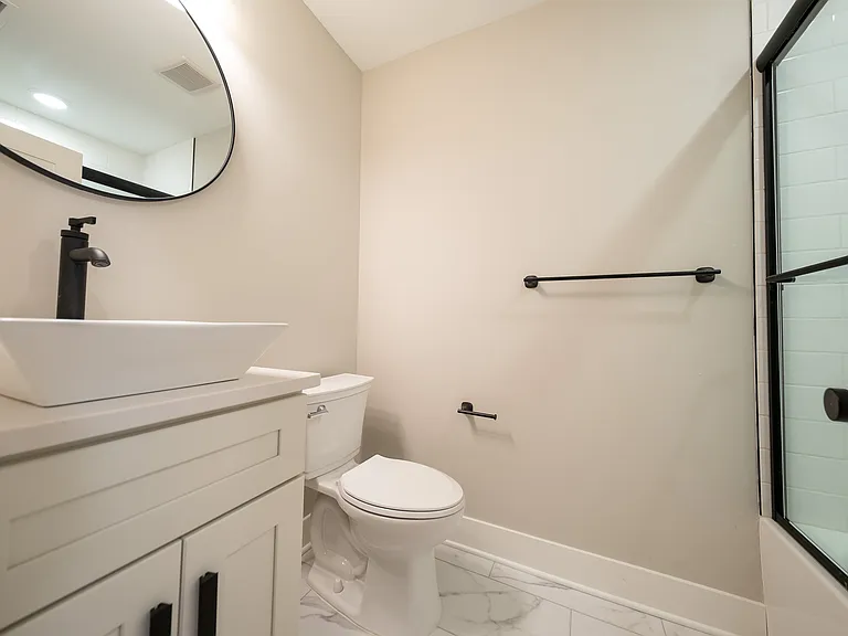 2612 2nd Ave S #4 — Photo 9