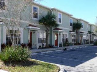 5319 Terraza Ct, Temple Terrace, FL 33617