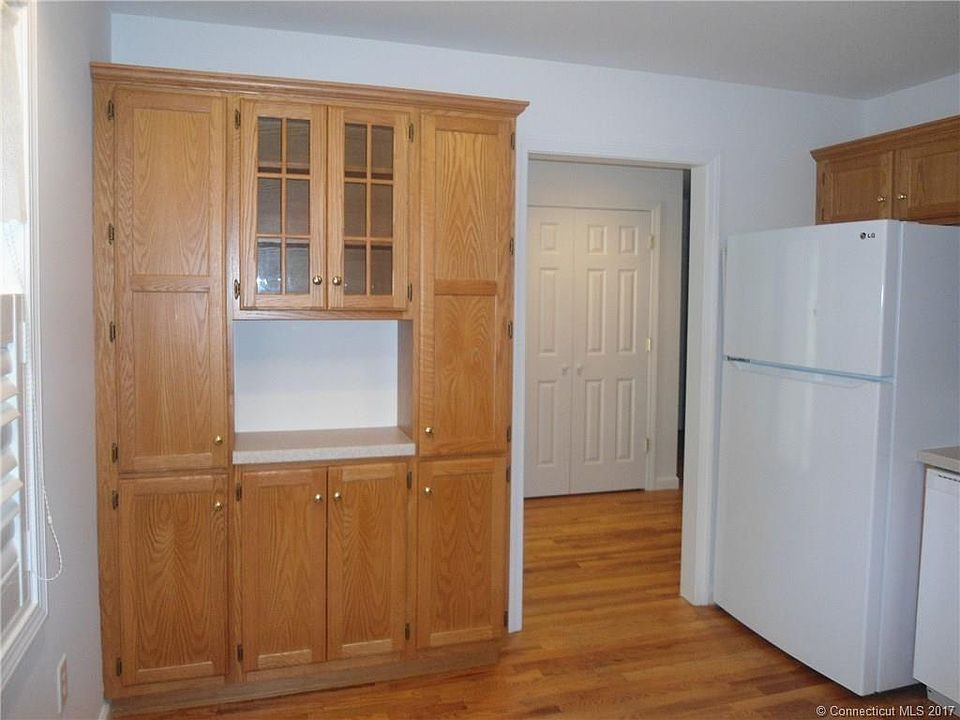 6 Carlisle Ln Niantic, CT, 06357 Apartments for Rent Zillow