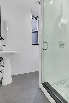 Rented by Cooper & Cooper Real Estate | media 14