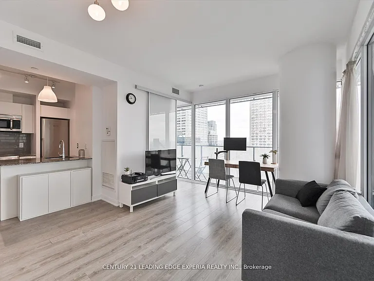 42 Charles St E #2309 — Photo 17