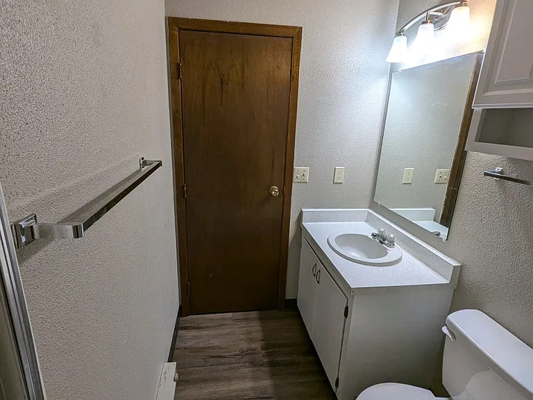 204 E 2nd St #8 — Photo 6