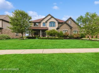2155 Water Chase Dr, New Lenox, IL 60451
