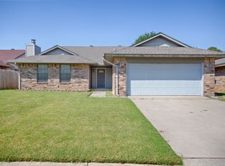 1705 Haven Dr, Midwest City, OK 73130