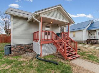 209 S Folger St, Carrollton, MO 64633