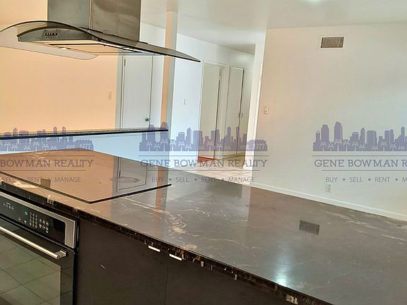 4th image of 2409 Fleetwood St #2409
