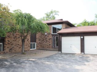 3810 Spring St APT 2, Davenport, IA 52807