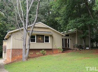 1414 Dunbar Ct, Cary, NC 27511