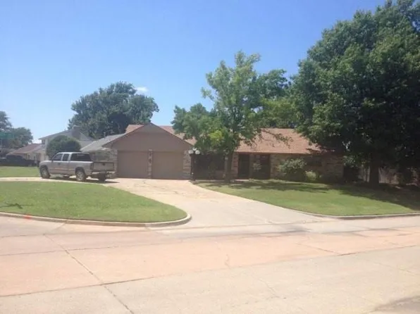 1301 SW 72nd St, Oklahoma City, OK 73159