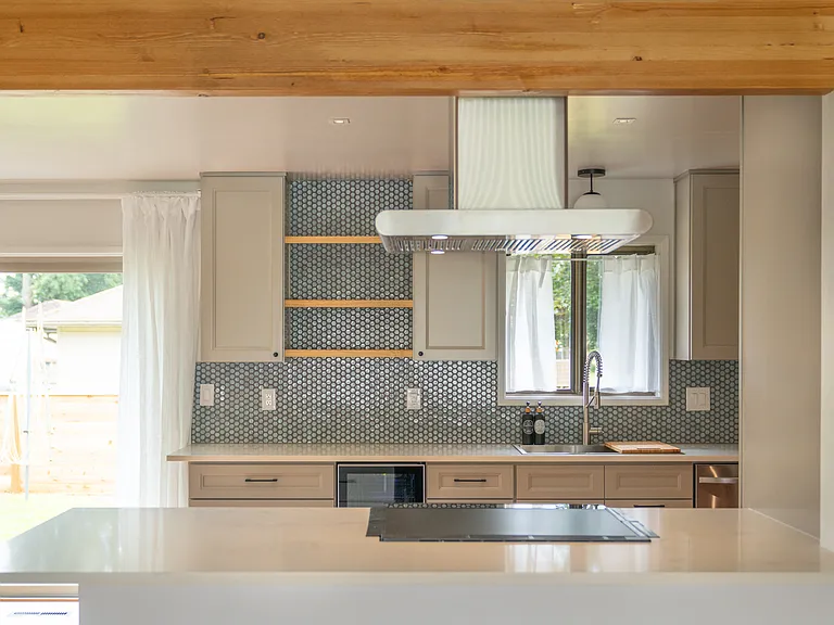 Open kitchen
