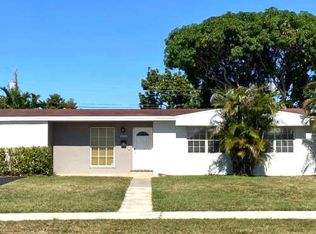 8825 SW 19th St, Miami, FL 33165