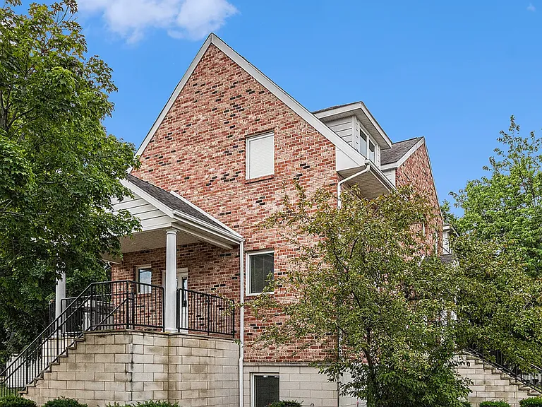 806 S Bend Ave #A — Photo 2