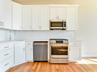 1428 Columbia Rd APT 1, Boston, MA 02127