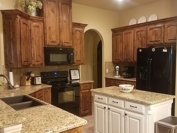 Great kitchen for cooking