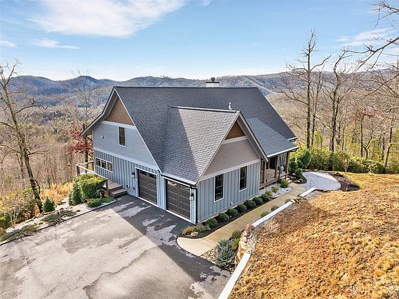 2nd image of 292 Stonefly Dr