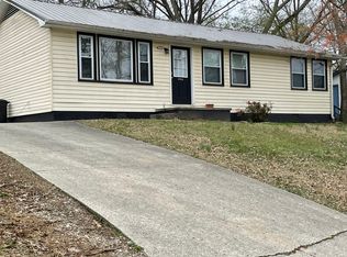 3313 Barbury Ln, Knoxville, TN 37931