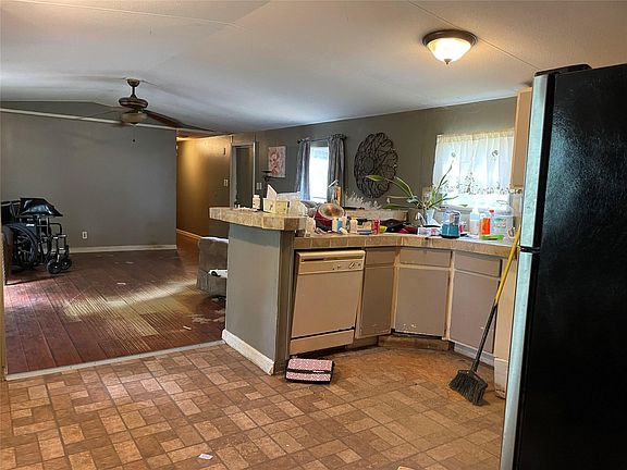 5th image of 14493 Enchanted Waters Dr