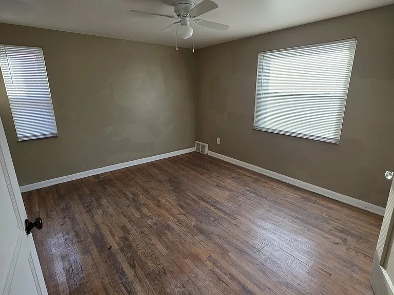 16198 Ilene St — Photo 15
