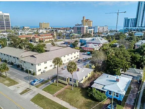3rd image of 428 N Oleander Ave #430