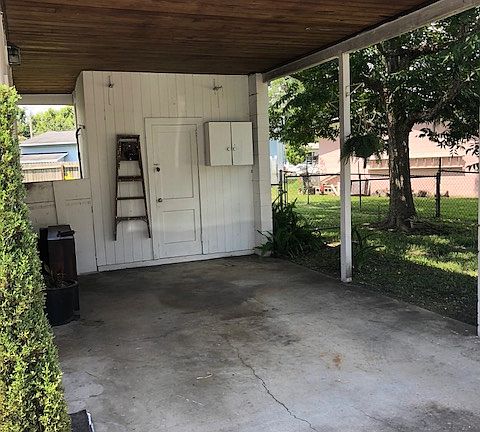 4th image of 6341 Cherry Laurel Dr