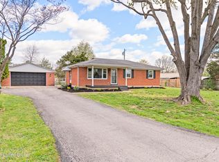 154 Wyndingbrook Dr, Shepherdsville, KY 40165