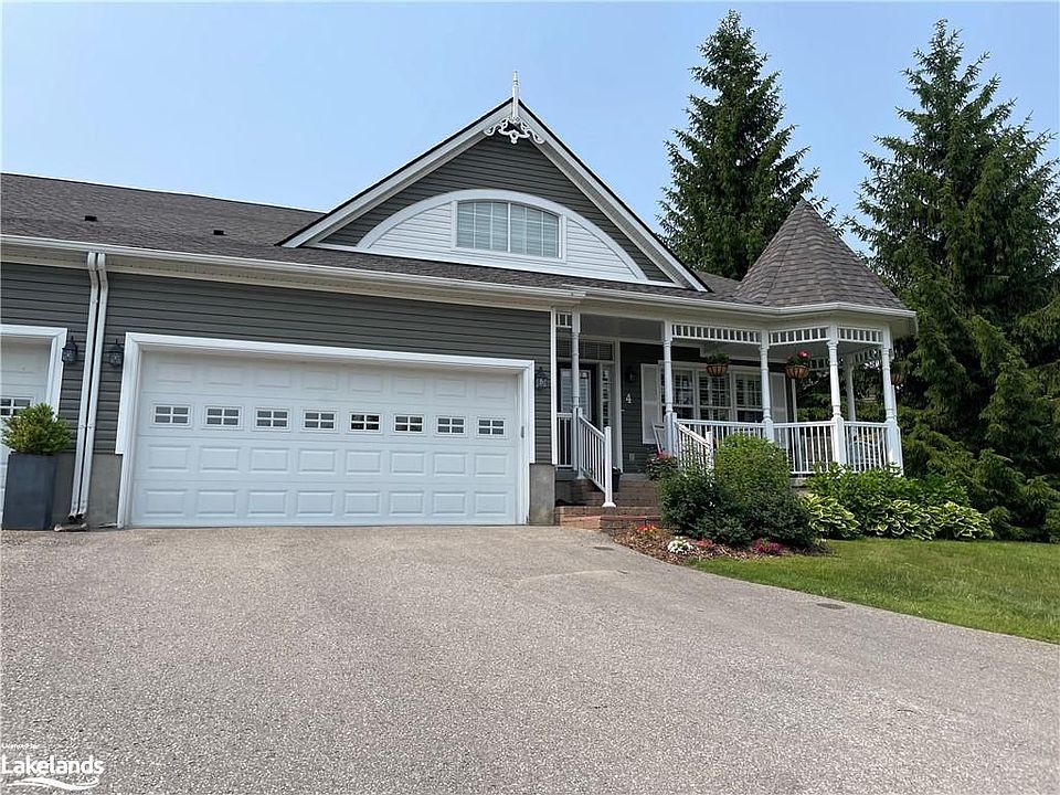 1st image of 4 Green Briar Dr