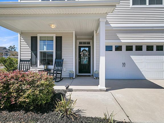 3rd image of 271 Palmetto Walk Dr