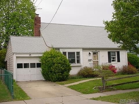 1st image of 94 Beverly Dr