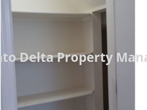 5th image of 433 Coventry Ct