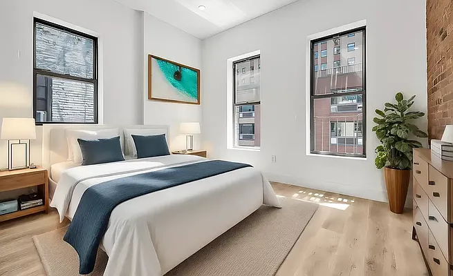 Rented by REAL New York | media 3