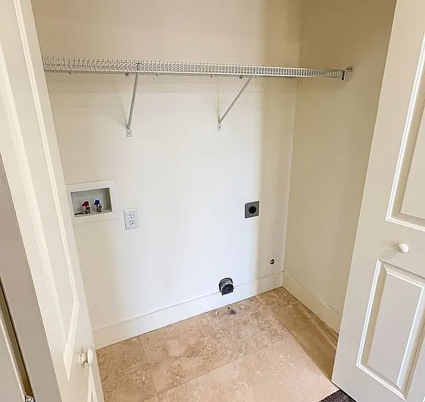 165 Casey Way — Photo 10