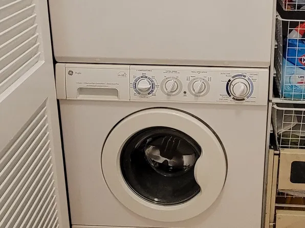 111 East 85th Street image 9 of 11