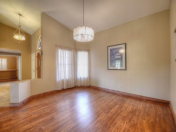 5th image of 9933 E Dreyfus Ave