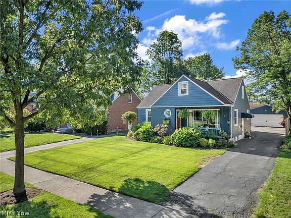 3rd image of 4202 Colony Rd