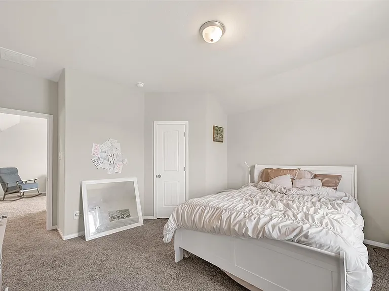 3723 Lake Varano Cir — Photo 26