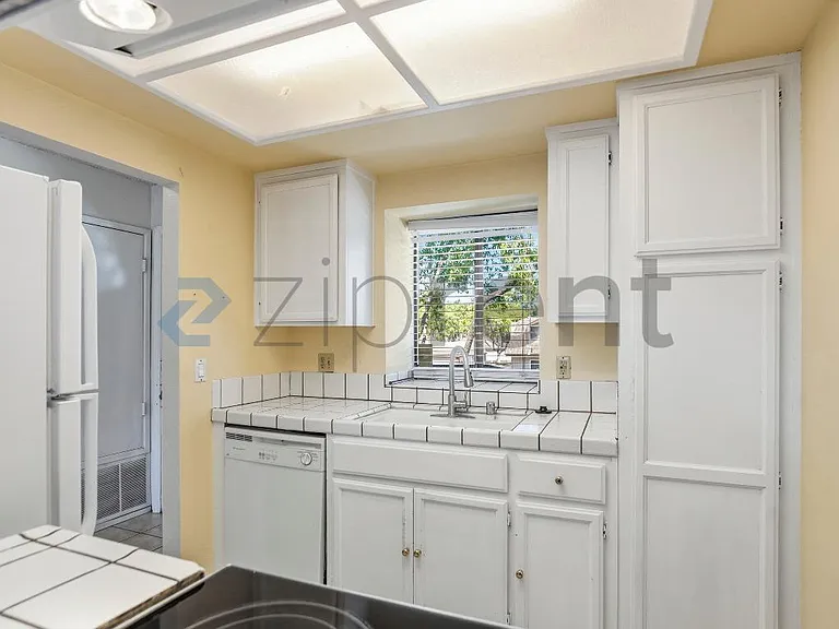 3272 Shadow Park Pl — Photo 10