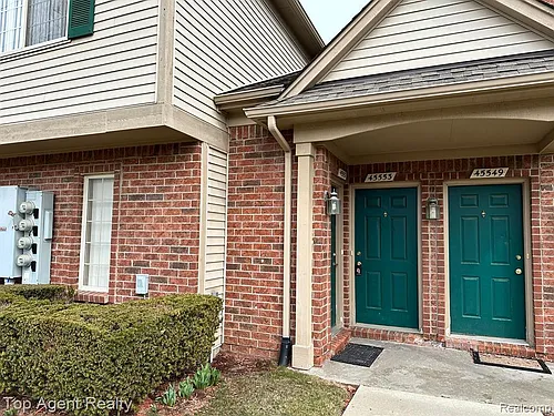 45553 Hidden View Ct Photo 1