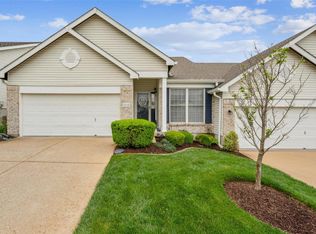 1118 Arbor Place Dr, Valley Park, MO 63088