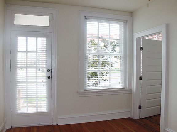 4th image of 808 N Boulevard APT 2