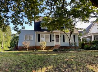 126 N Tallulah St, Toccoa, GA 30577