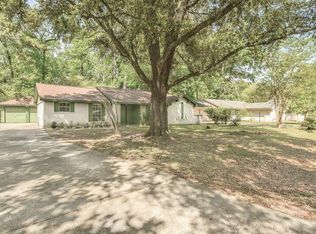 3310 Roaming Woods Ln, Spring, TX 77380