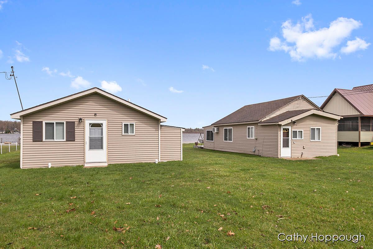 1972 Shore Dr, Orleans, MI 48865 MLS 23011598 Zillow