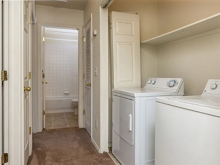 4822 Rusty Nail Point #202 — Photo 6