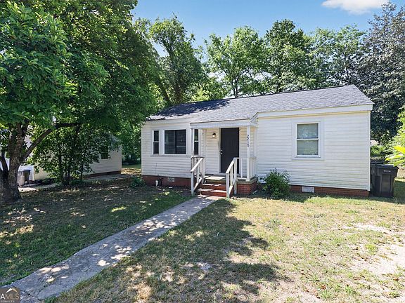 3rd image of 2218 Bandler Rd