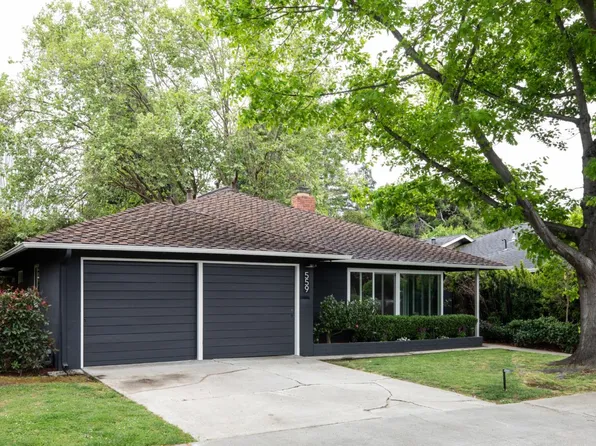 559 Hilbar Ln, Palo Alto, CA 94303