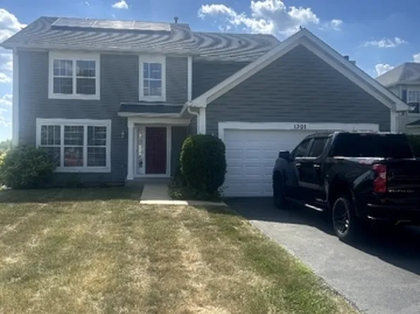 1301 Burns Ct, Minooka, IL 60447