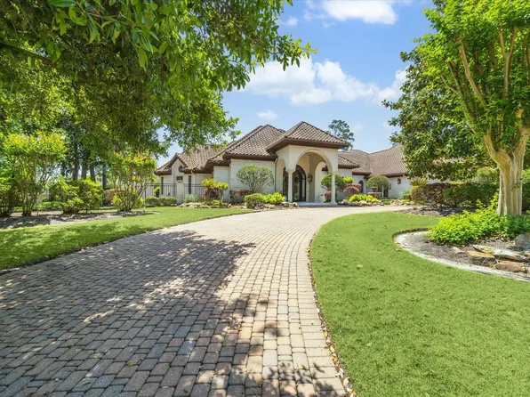 25 Kings Lake Estates Boulevard, Humble, TX 77346