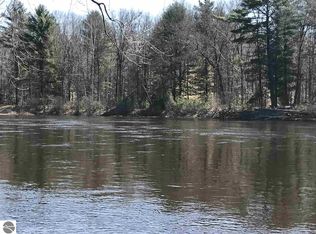 17325 Old Logging Rd, Hersey, MI 49639